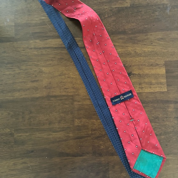 Vintage Tommy Hilfiger Tie. EUC - Picture 6 of 10